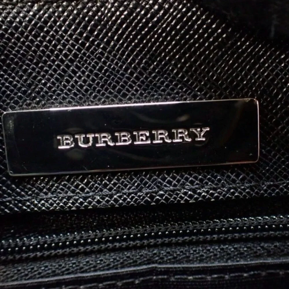 Burberry Beige House Nova Check
Small Tote With Dust Bag - Picture 3 of 12